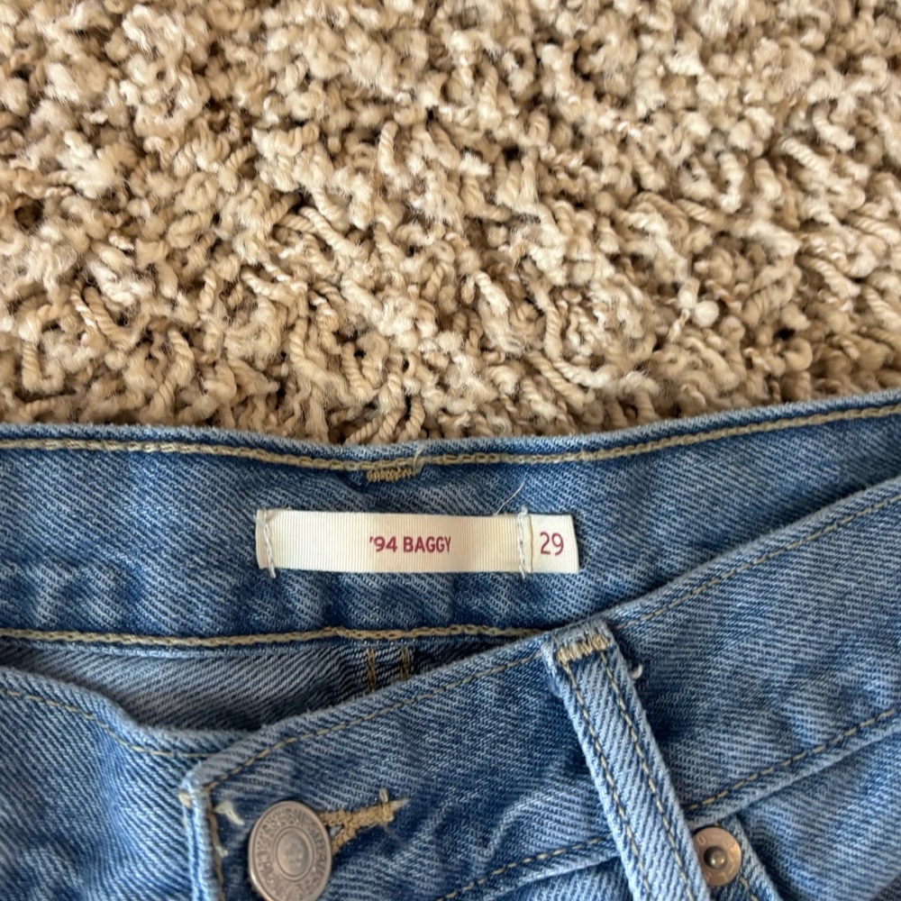 levi 94’ baggy jeans